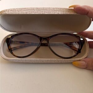 Tortoise Shell reading glasses +1.00 with Case